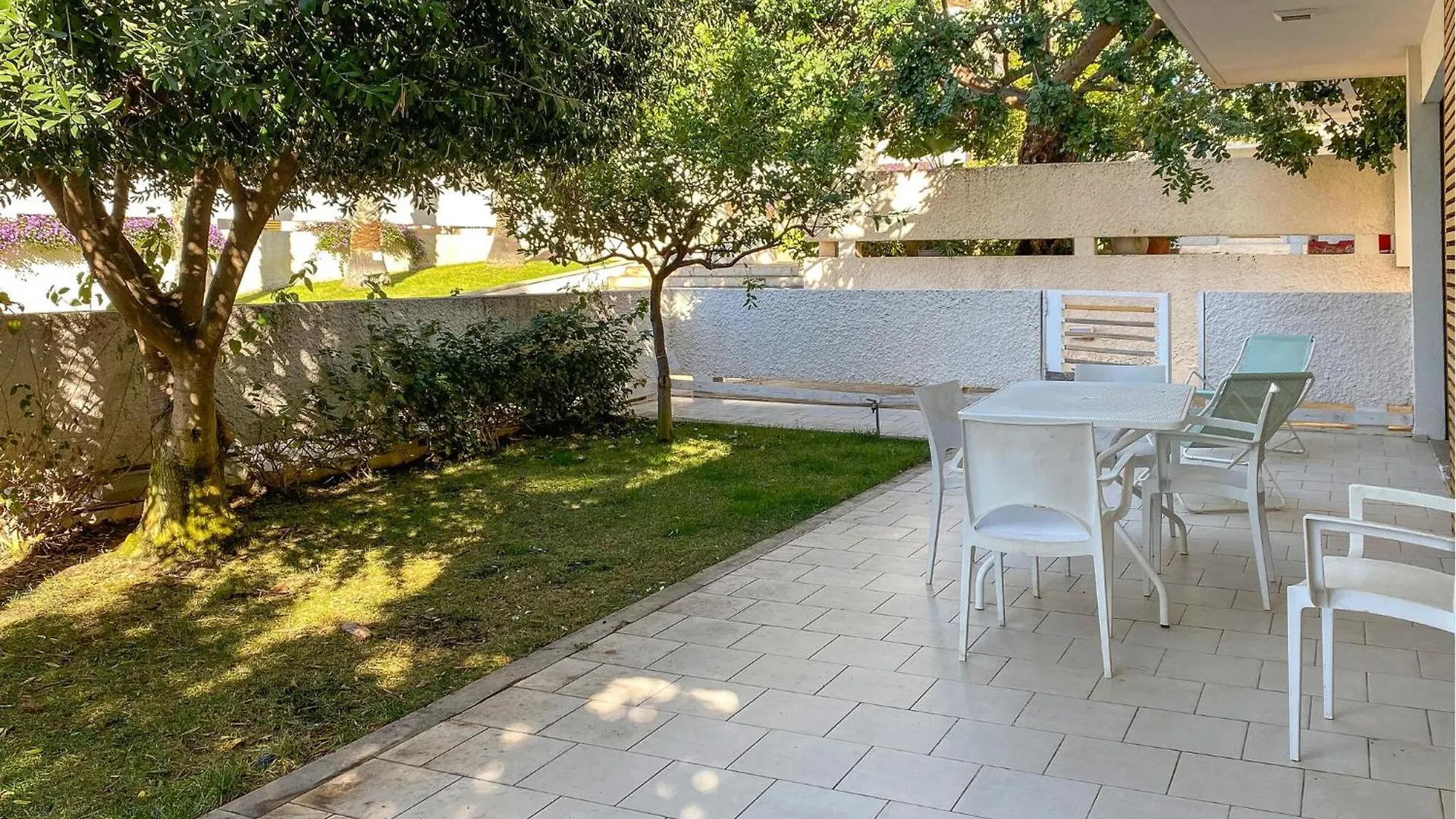 Lovely Home In Marina Di Ragusa With Kitchen Italy