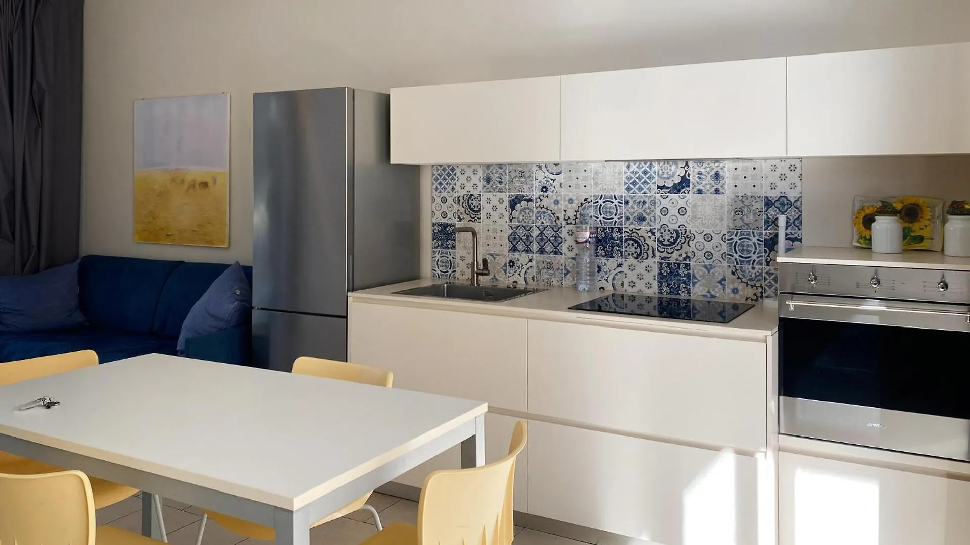 Lovely Home In Marina Di Ragusa With Kitchen
