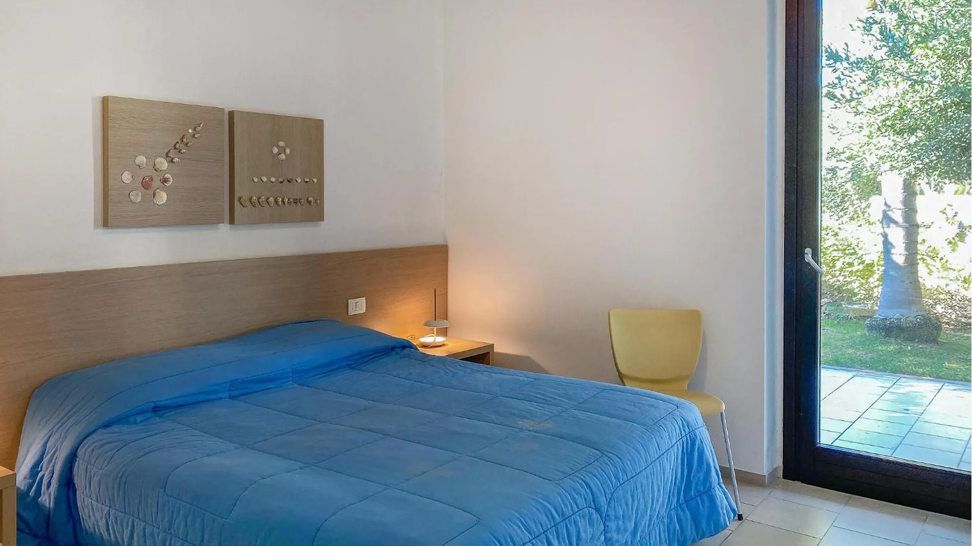 Lovely Home In Marina Di Ragusa With Kitchen Italy
